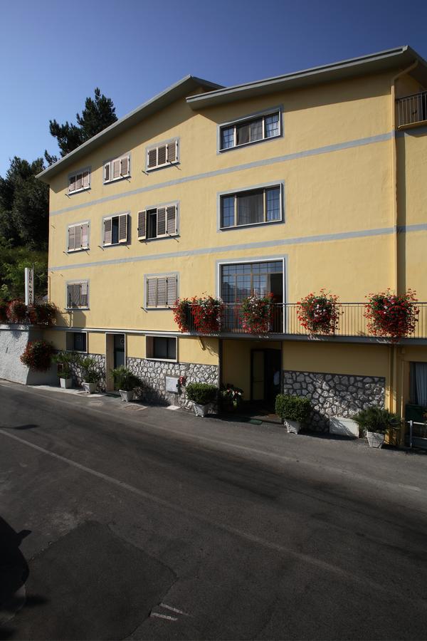 Albergo Terme Santamaria Castelforte Exterior foto
